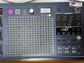 ARTURIA MATRIXBRUTE Analog Synthesizer